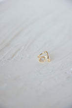 Load image into Gallery viewer, Squiggle Rings