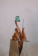 Load image into Gallery viewer, Turquoise Stone Pin