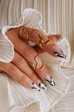 Load image into Gallery viewer, Squiggle Rings