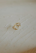 Load image into Gallery viewer, Squiggle Rings