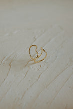 Load image into Gallery viewer, Squiggle Rings