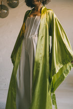 Load image into Gallery viewer, Zahara Kimono