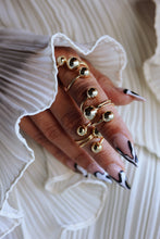 Load image into Gallery viewer, Steller Rings