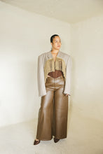 Load image into Gallery viewer, Derwin Blazer - tassle light brown
