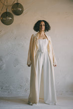 Load image into Gallery viewer, SALE - Creme Bonet Cover
