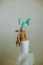 Load image into Gallery viewer, Turquoise Stone Pin
