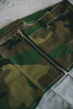 Load image into Gallery viewer, SALE - Army Corset
